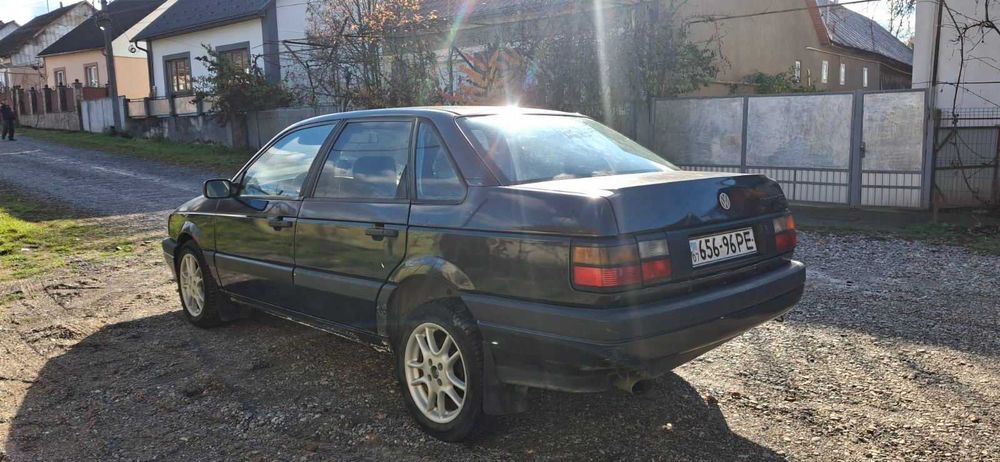 Volkswagen  Passat B3