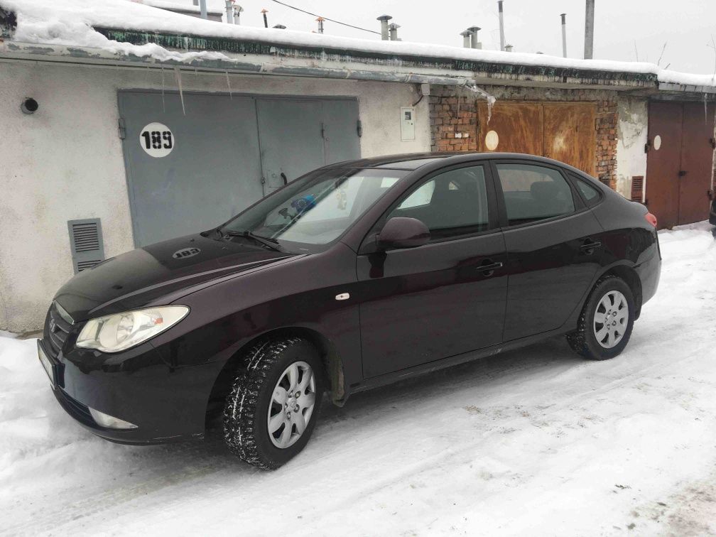 Hyndai Elantra 2008 газ/бензин