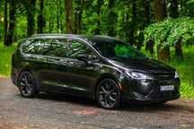 Chrysler Pacifica Pacyfica 3.6, z gazem LPG, bezwypadkowa. PRYWATNIE