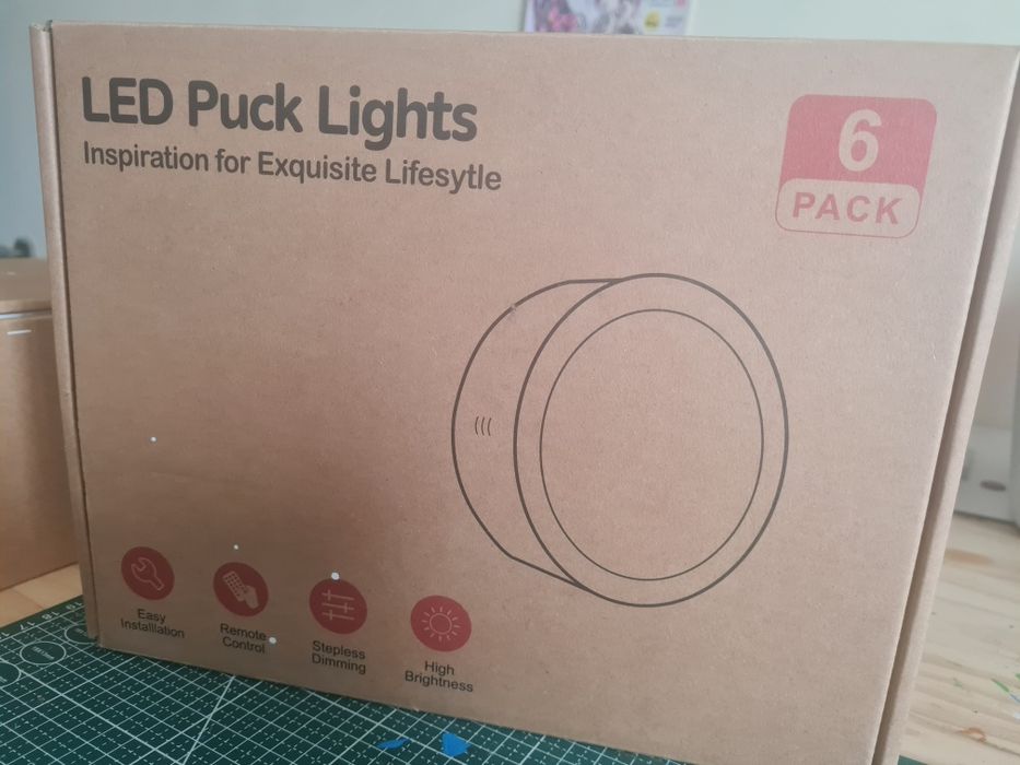 Conjunto 6 luzes LED magnéticas – para roupeiro/corredor Multicolor –