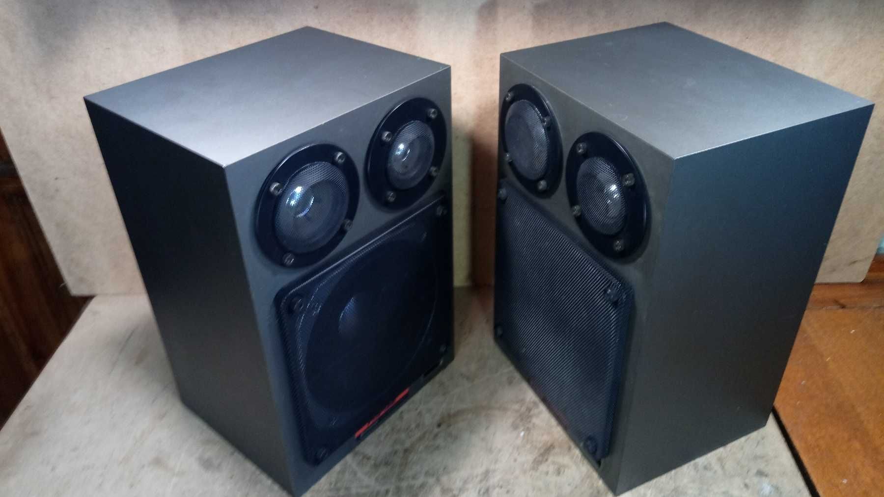 Акустика Hitachi HS -G2. 70/100 Вт, 8 Ом.