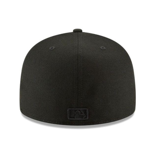 Boné NEW ERA blackout basic 59FIFTY Major League Baseball collection