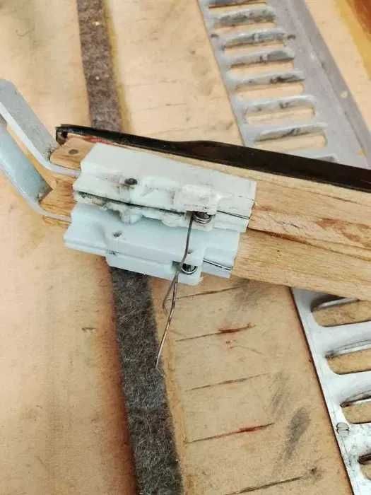 Mocowanie (zaczep) klawisza do akordeonów Weltmeister 3 sztuki