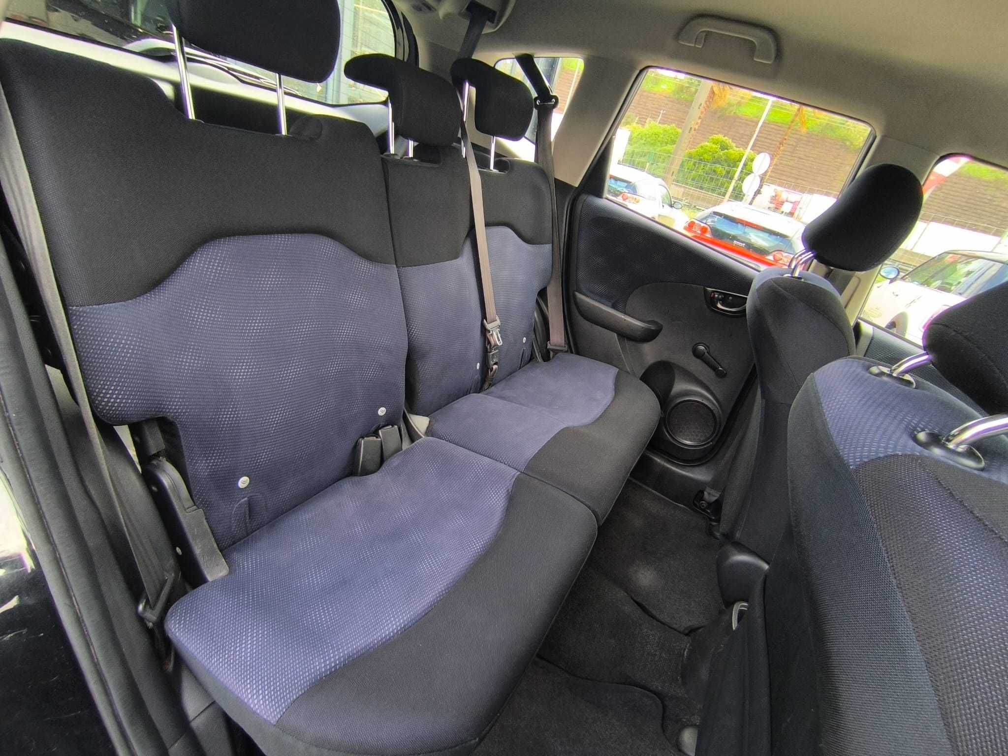 Honda Jazz i-VTEC Easy AC - 2013