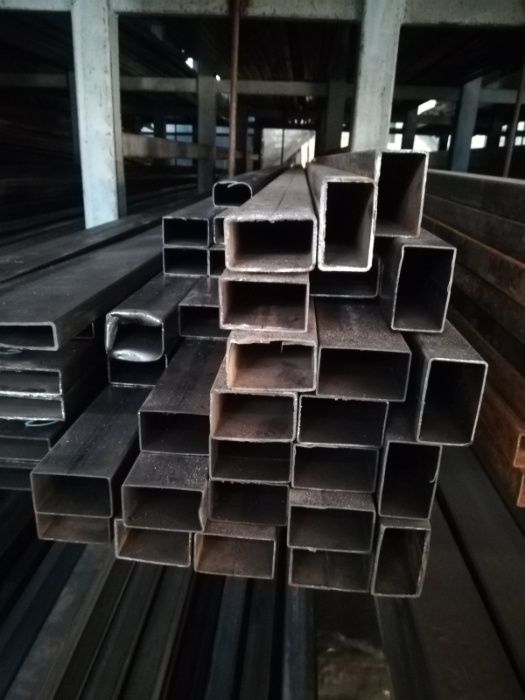 Труба профильная бюджетная тонкостенная в ассортименте