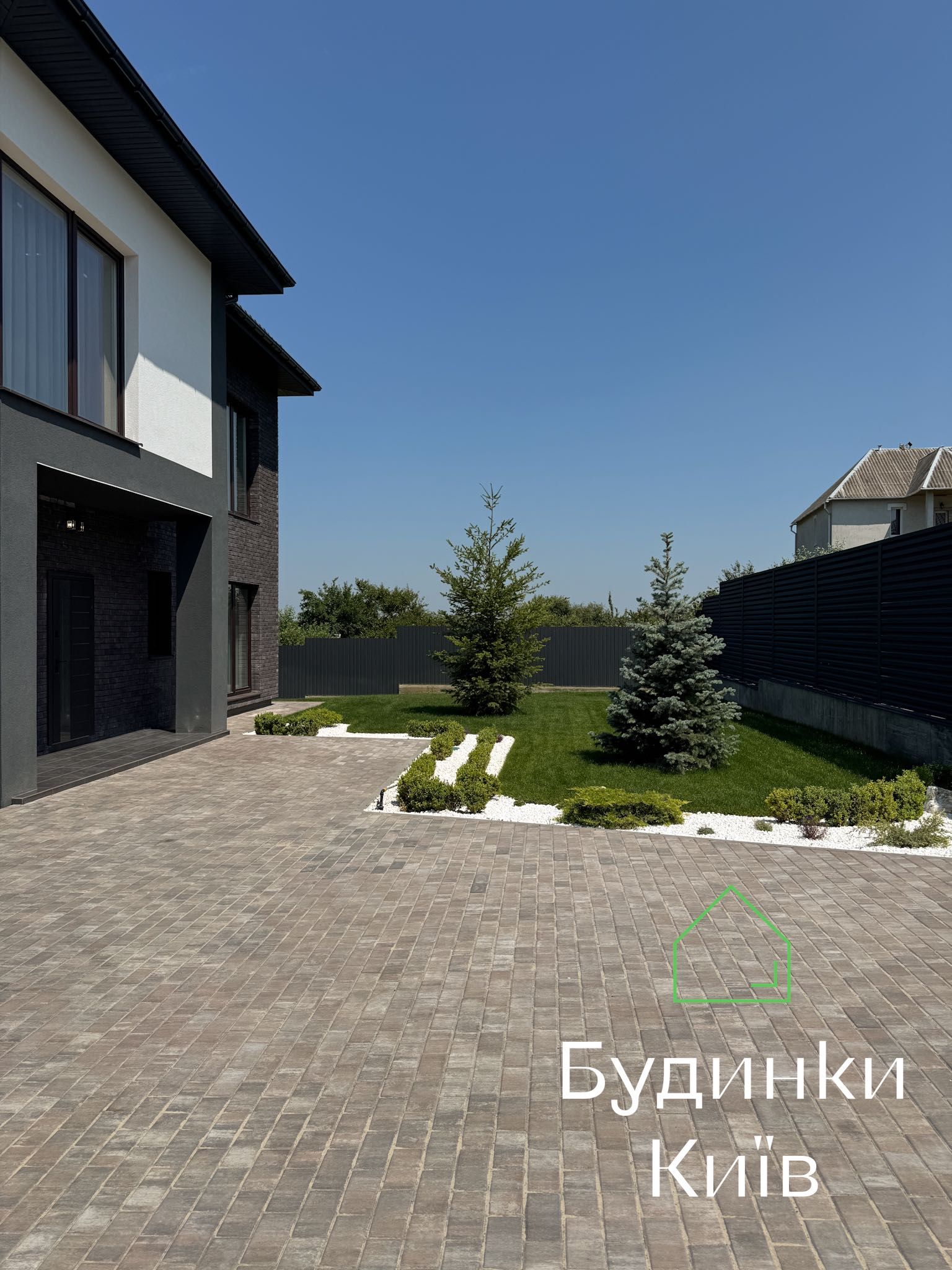 Будинок Ходосівка видовий на ліс.