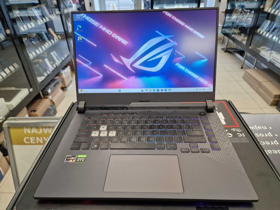 ASUS ROG STRIX G513/ R7 6800HS/ 32GB/ 512GB/ RTX 3050 4GB/ W11/ FHD