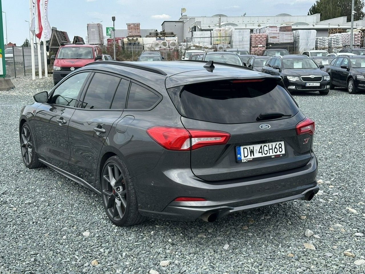 Ford Focus 2.3 16V ST EcoBoost 280KM 2019, krajowy, serwisowany, modyfikowany