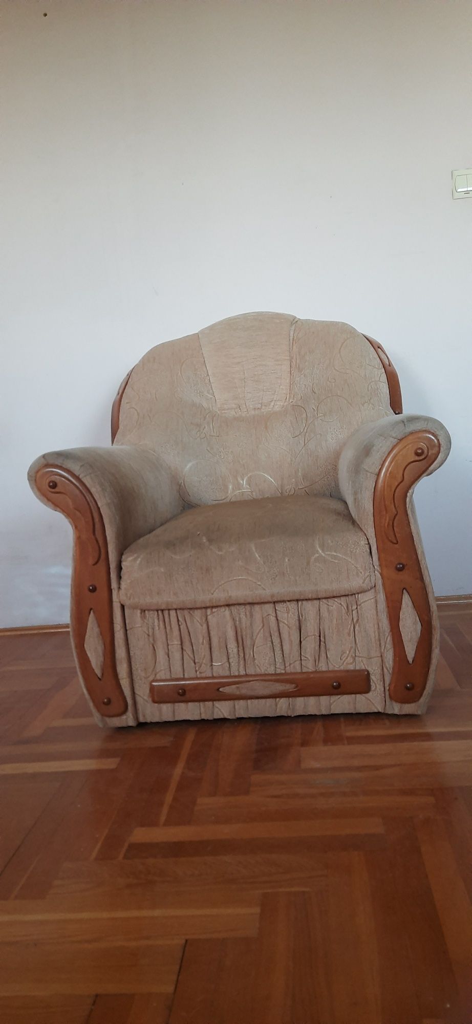 Duży wygodny fotel
