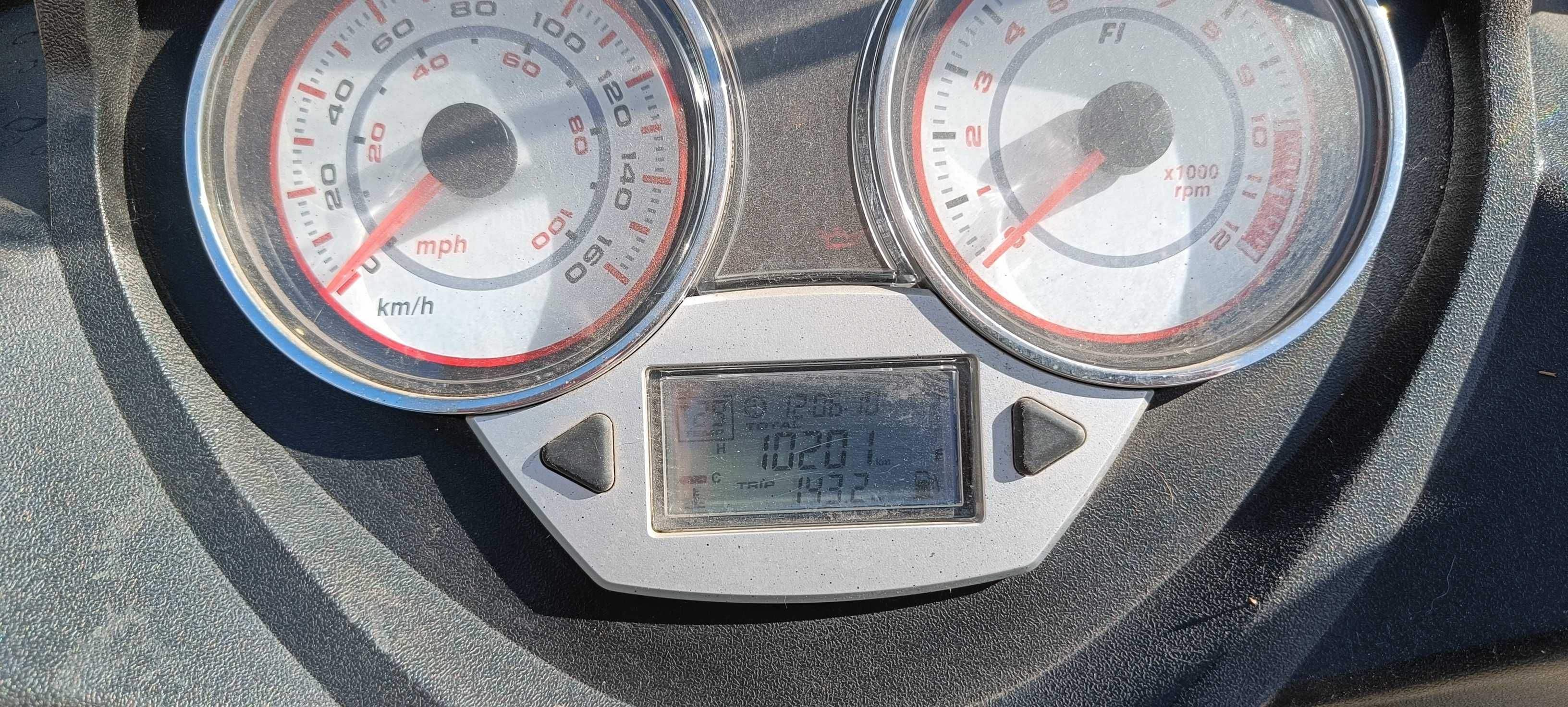 Продам скутер SPEED GEAR 250 (yamaha majesty 250)