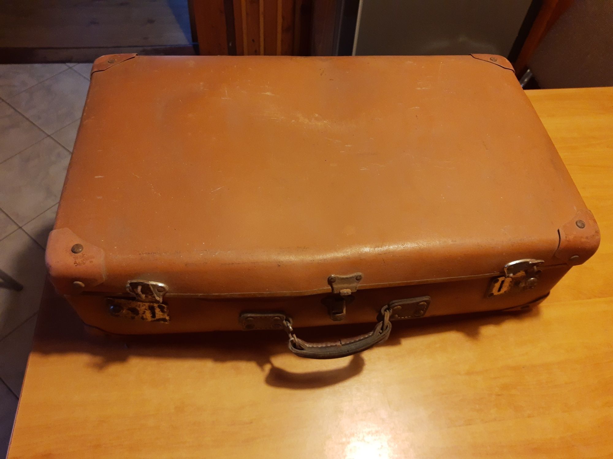 Stara tekturowa walizka lata 50 francuska vintage