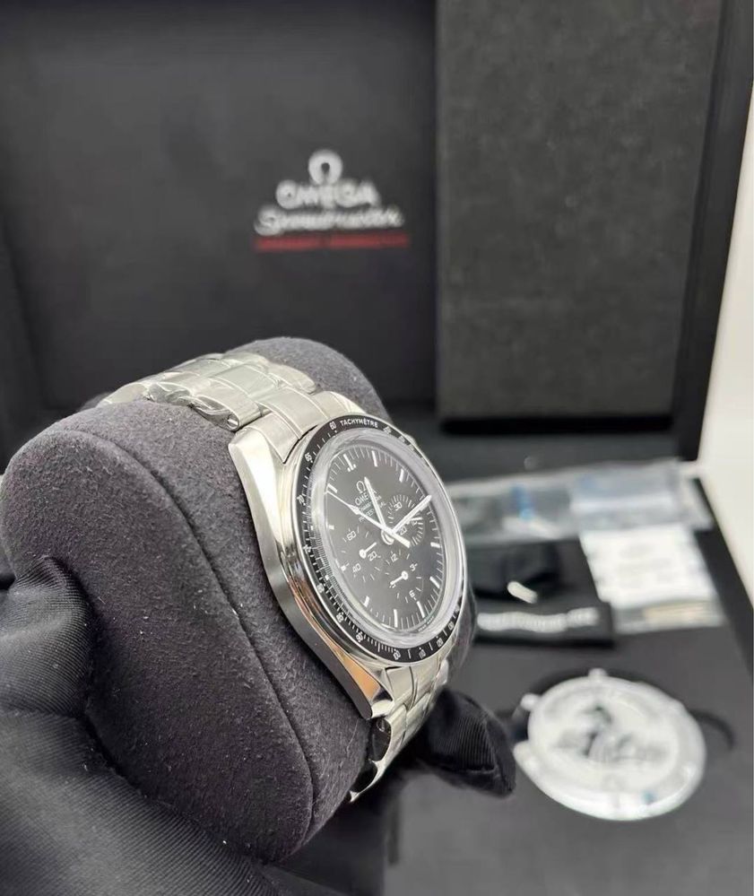 Omega Speedmaster Professional Moonwatch