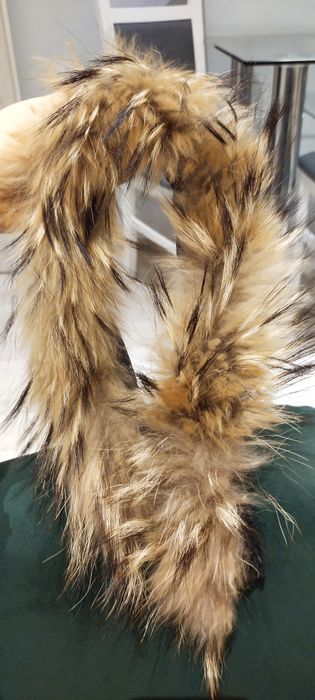 Naturalne futerko obszycie kaptura 61cm