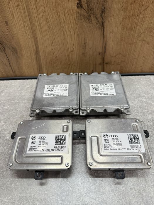 Блоки фар Volkswagen Audi 7PP941571AC, 4G0907697H