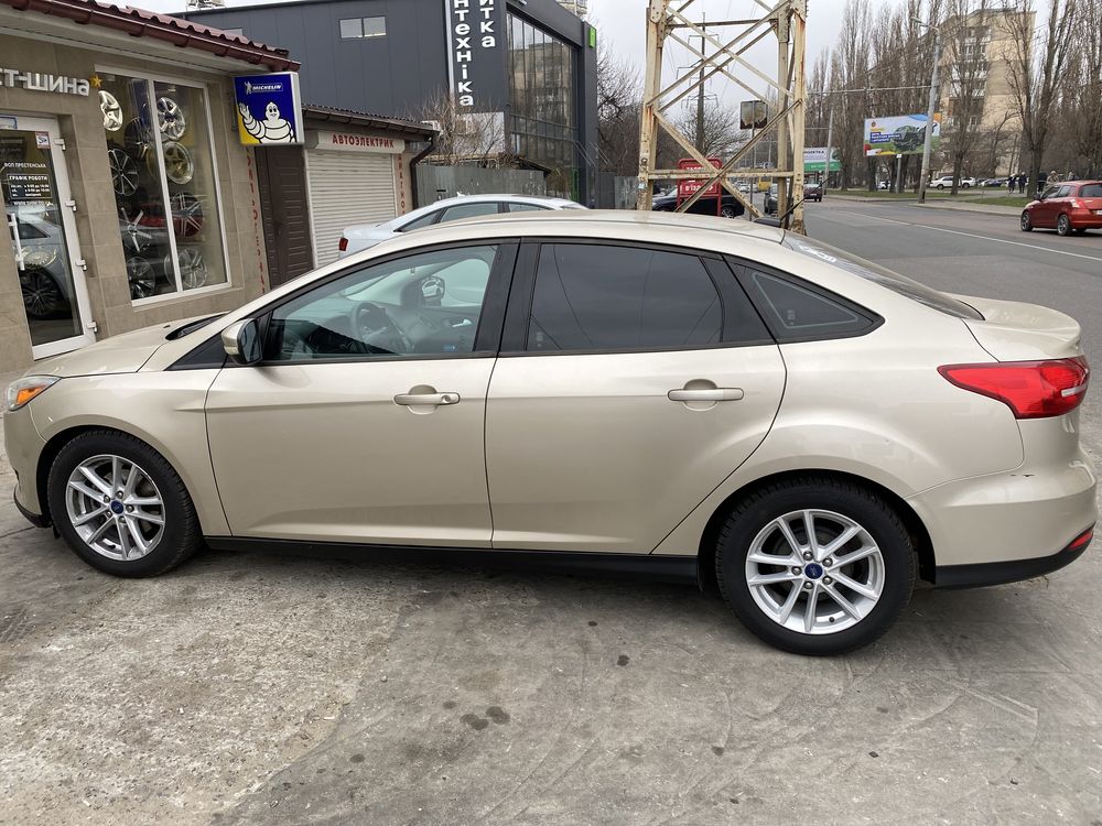 Ford Focus 2017 2.0 бензин