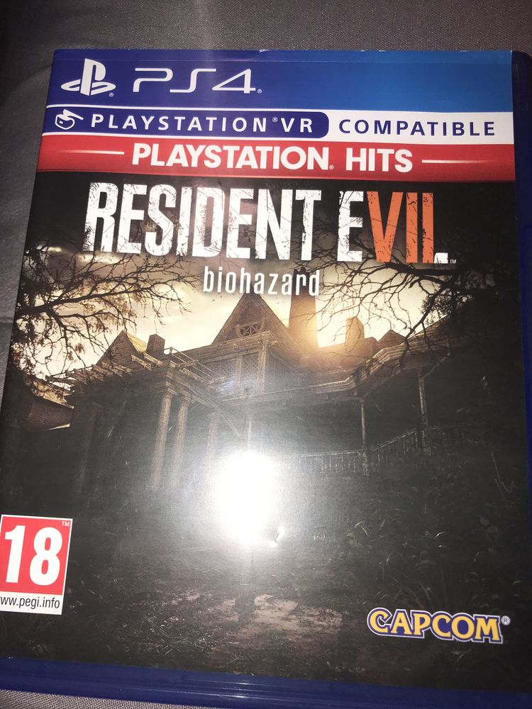 Jogo PS4 Resident Evil VII: Biohazard