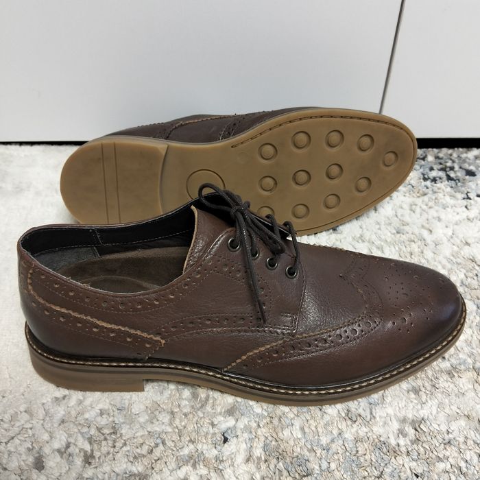 Чоловічі туфлі, броги