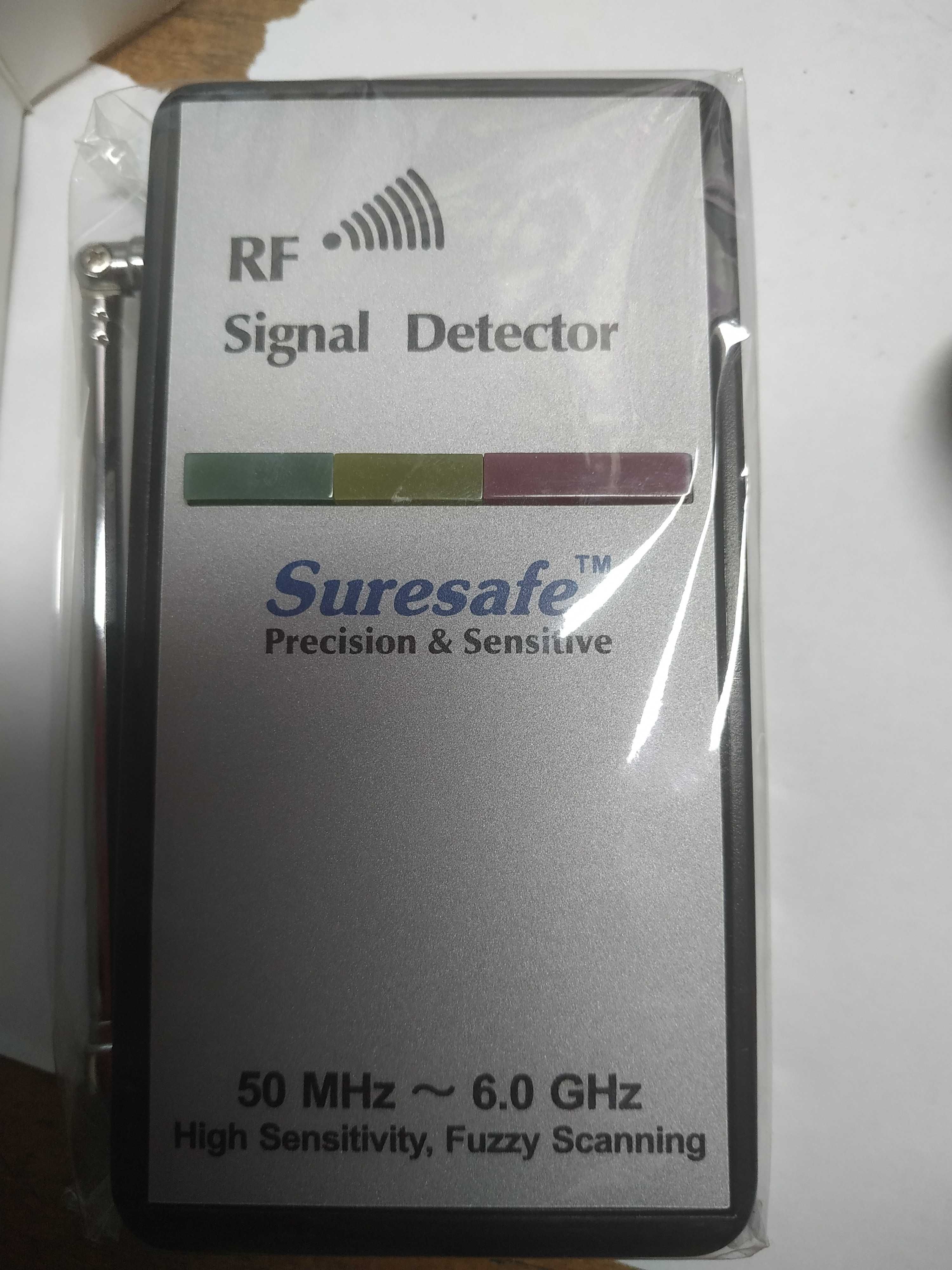 Детектор поля SURESAFE SH-055UR1 для поиска скрытых камер и микрофонов