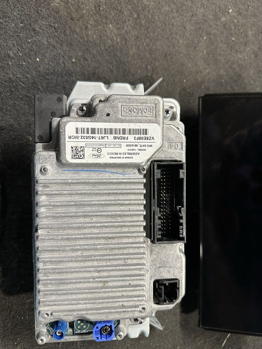 Мультимедиа ford escape mk4