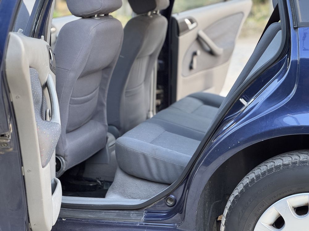 Skoda Octavia Tour 1.6 Газ/Бензин 2003 ЕВРОБЛЯХА НЕРОЗМИТНЕННА в.Укр.