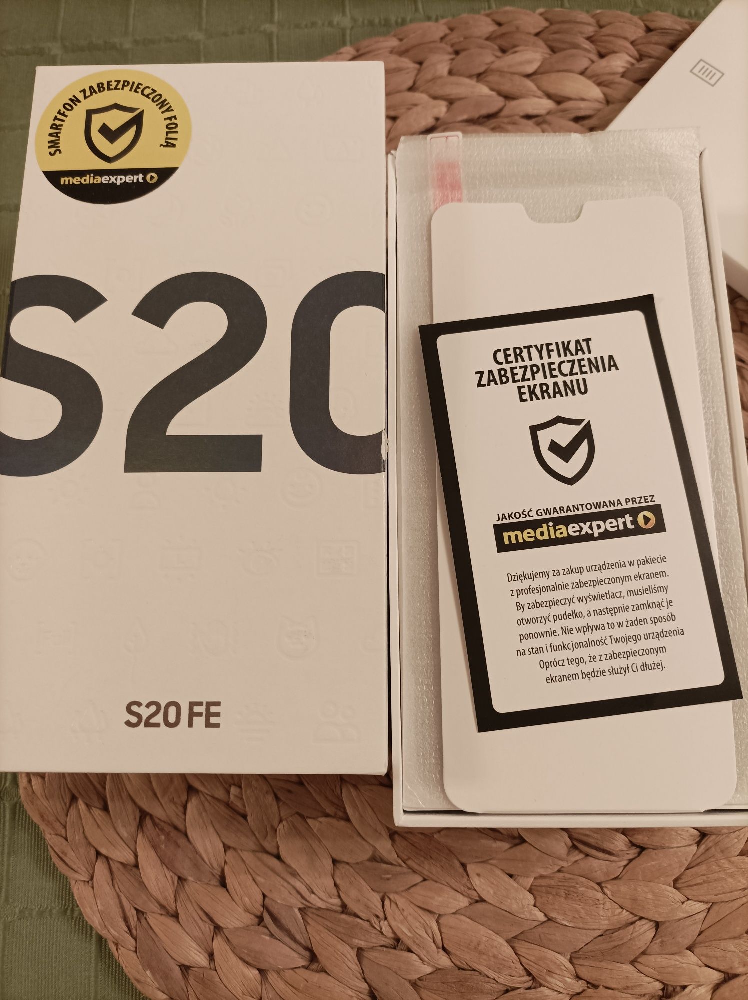 Samsung s20fe cloud blue 128gb telefon media expert komplet zadbany