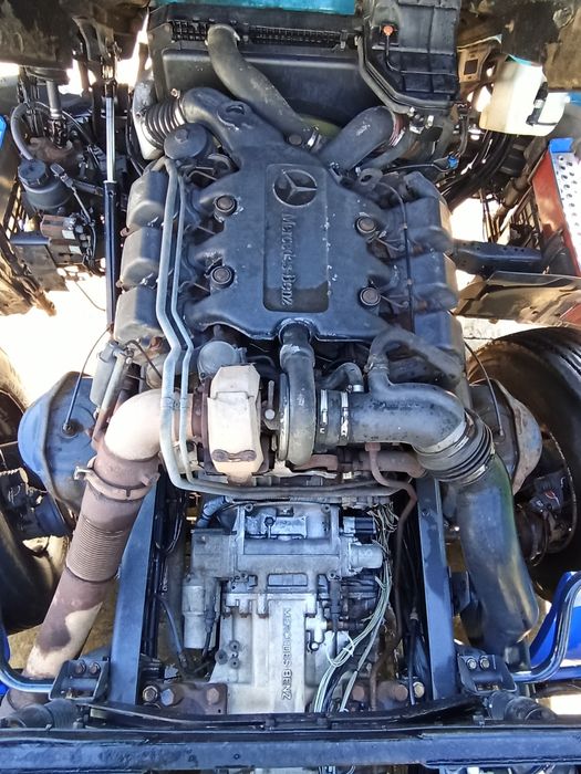 Самоскид Мерседес