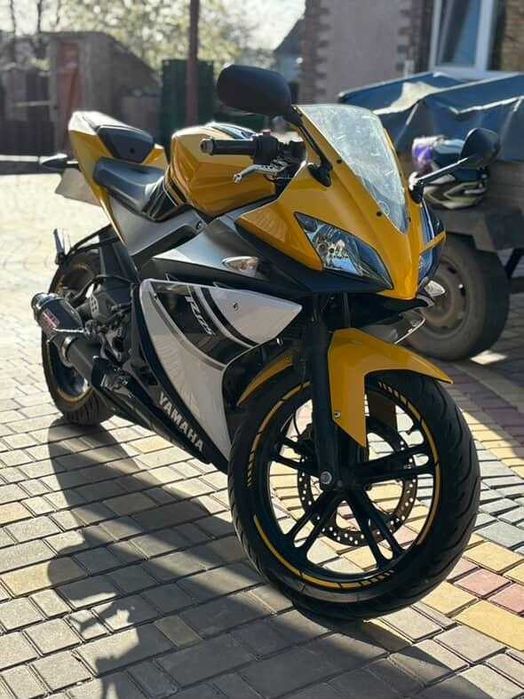 Мотоцикил Yamaha YZF  R 125