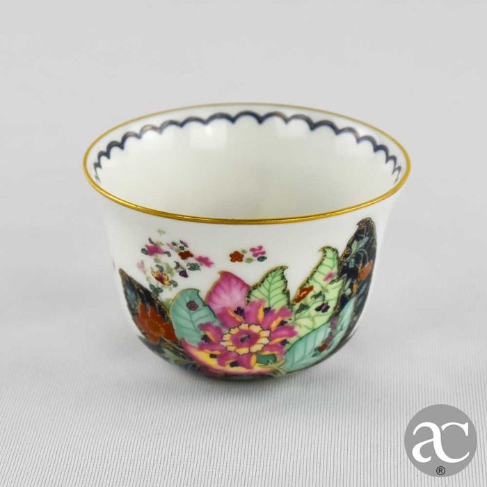 Taça em porcelana Porart, decoração “Folha de Tabaco”