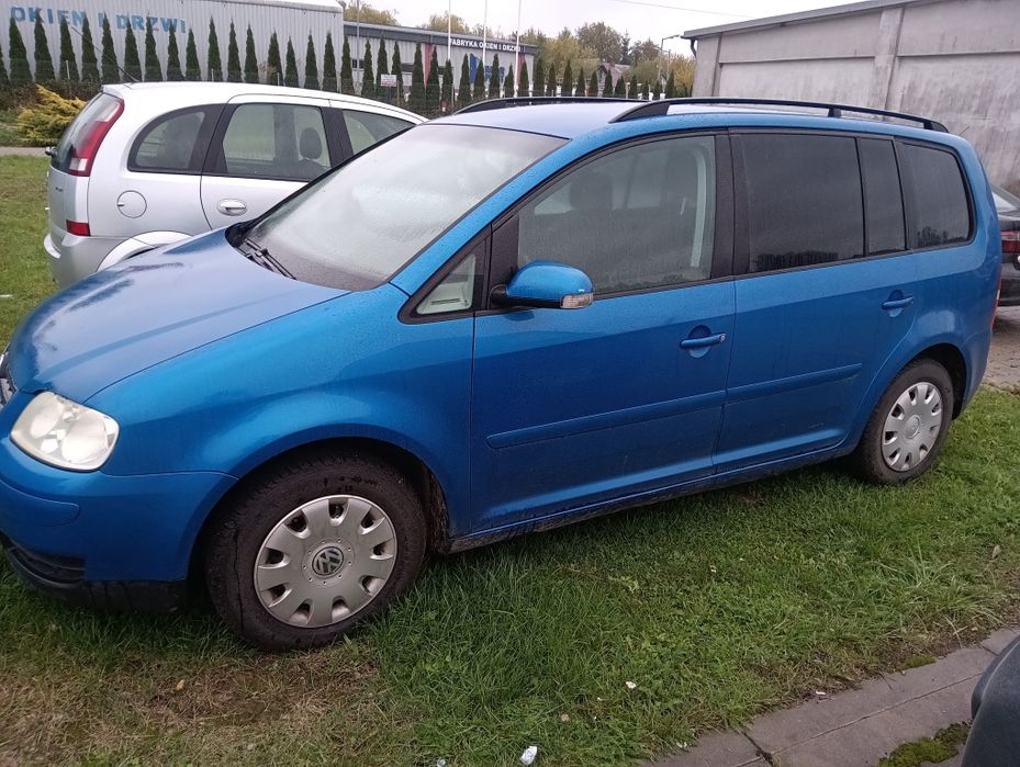 Volkswagen VW Touran 2003 1.6 b 7 osób FSi Turan caddy