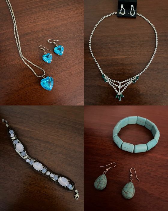 Віддам біжутерію