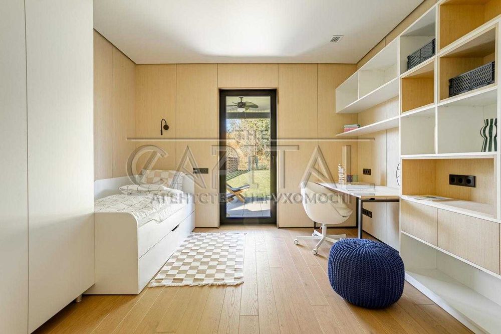 Оренда сучасного будинку у КМ Коник Київ Голосіївський