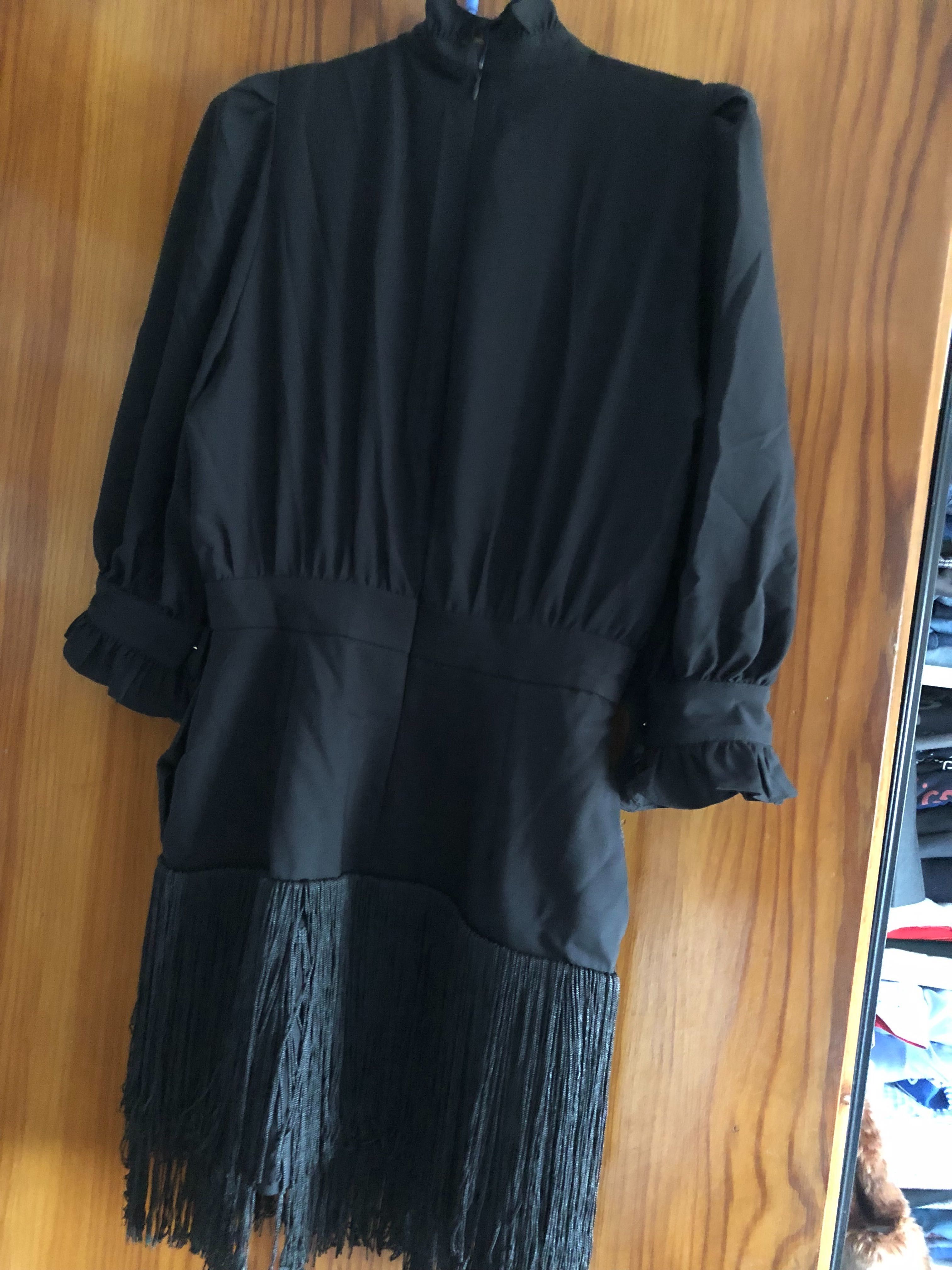 Sukienka Elisabett Franchi  frędzle r.M