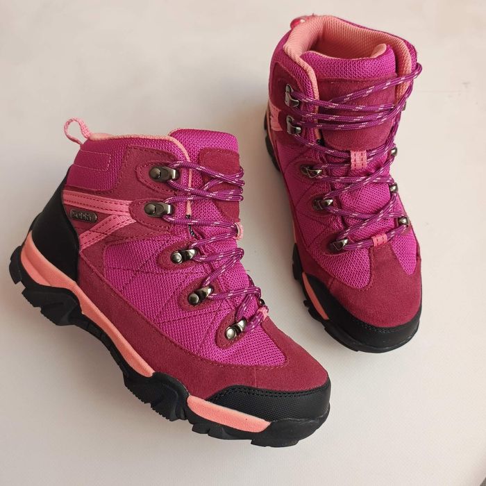 Оригінальні Mountain Warehouse в  стані нових р35