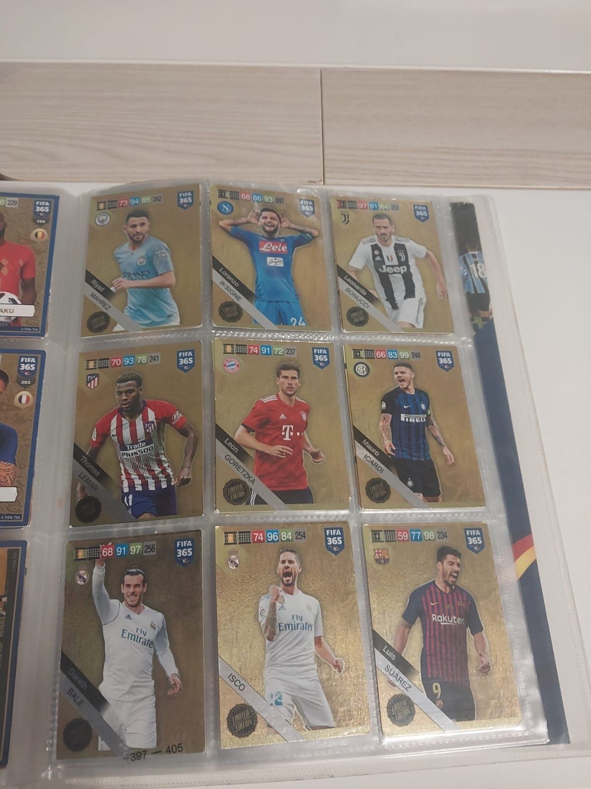 Karty piłkarskie + album Fifa 2019