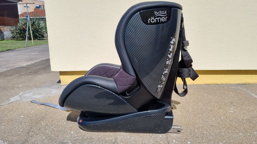 Cadeira Britax Romer - Trifix The Black Edition 1 de 500