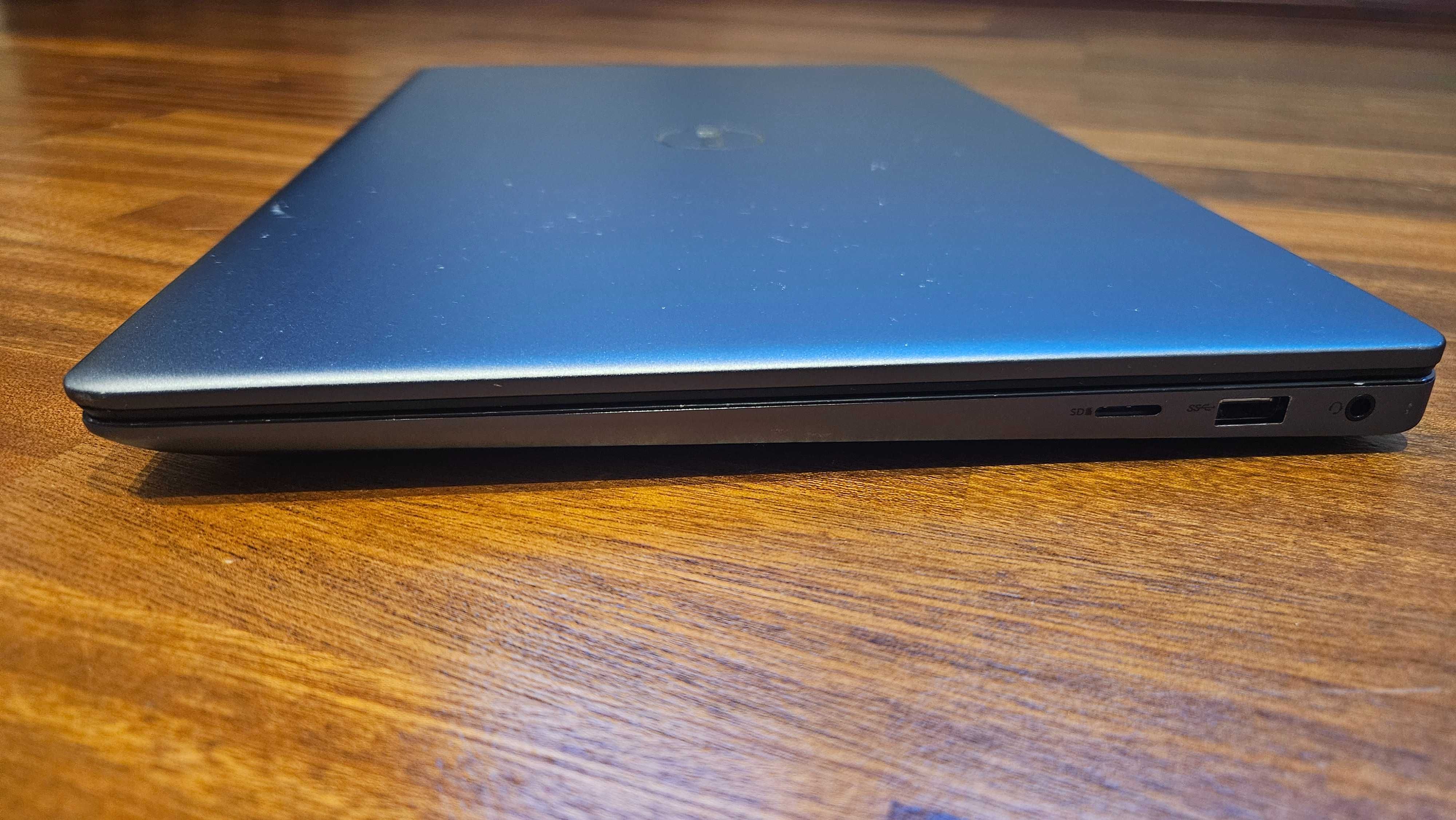 Ноутбук Dell Vostro 7590 /Core i5 9300H/ 16 /256 /GTX 1050 /100% sRJB
