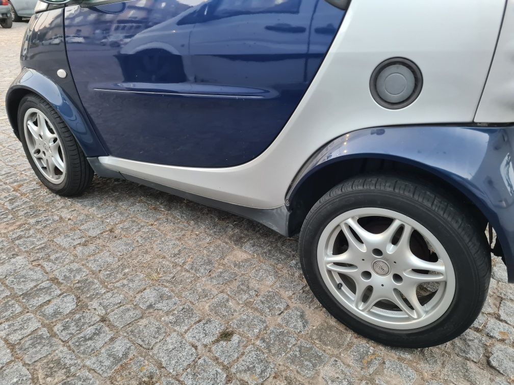 Smart fortwo city coupe