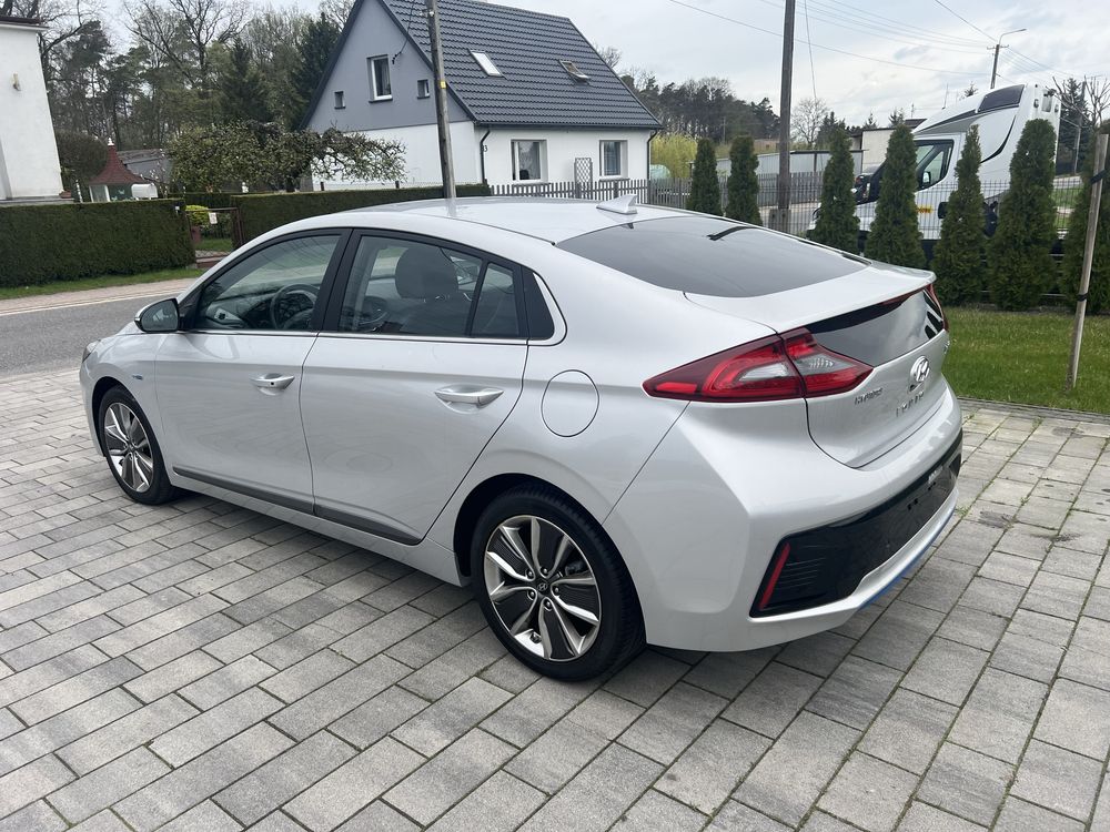 Sprzedam Bardzo Ładnego Hyundai Ioniq