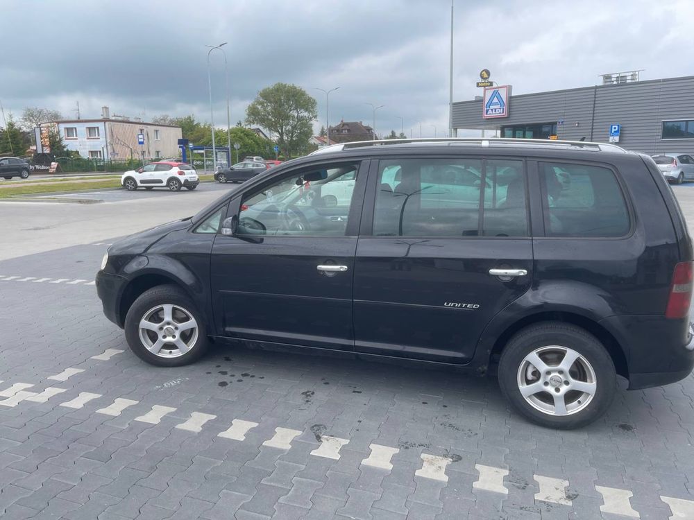 Vw touran 2006 r 1.9 105 lub zamiana