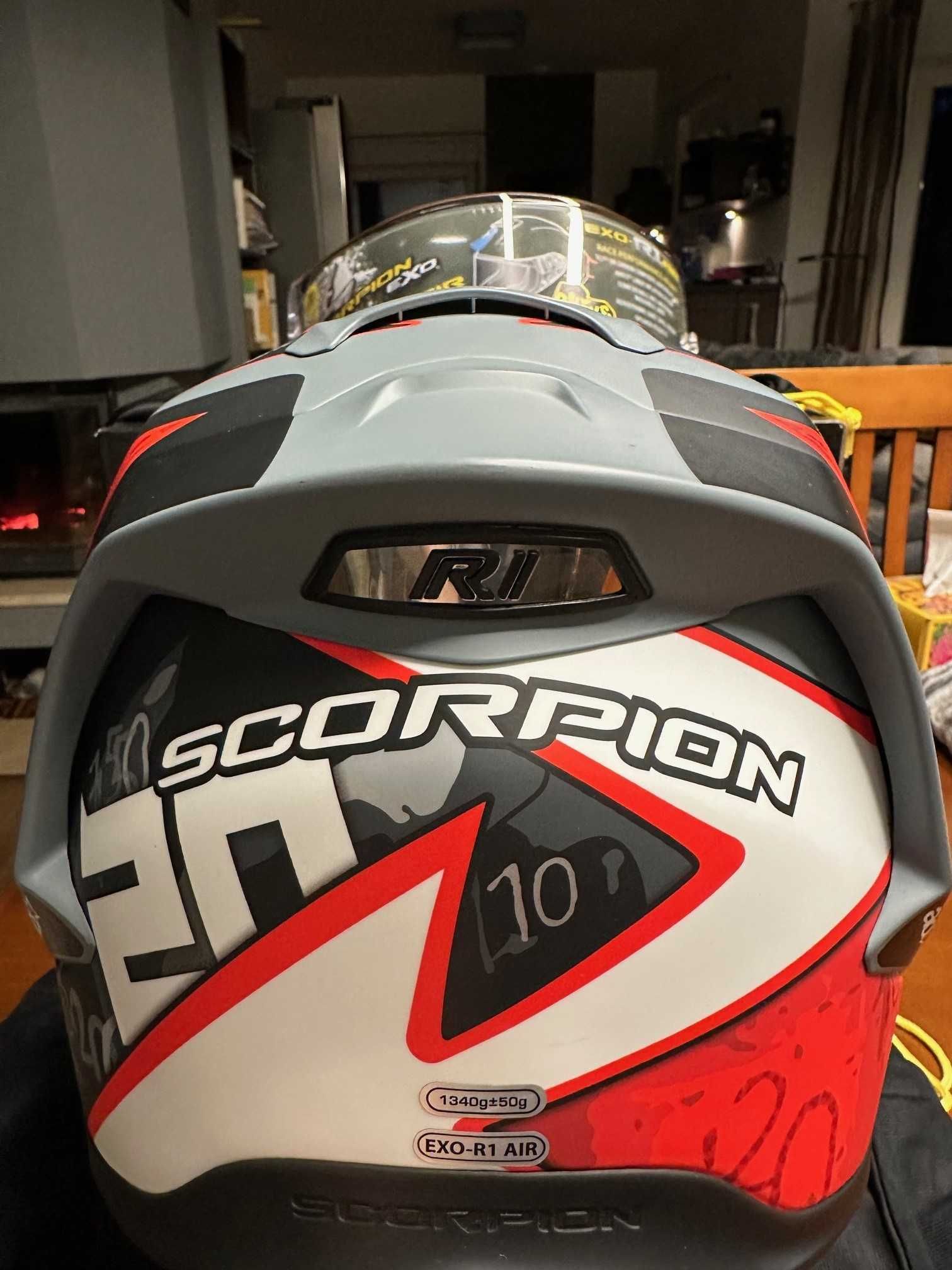 Kask motocyklowy SCORPION EXO – R1 replica Fabio