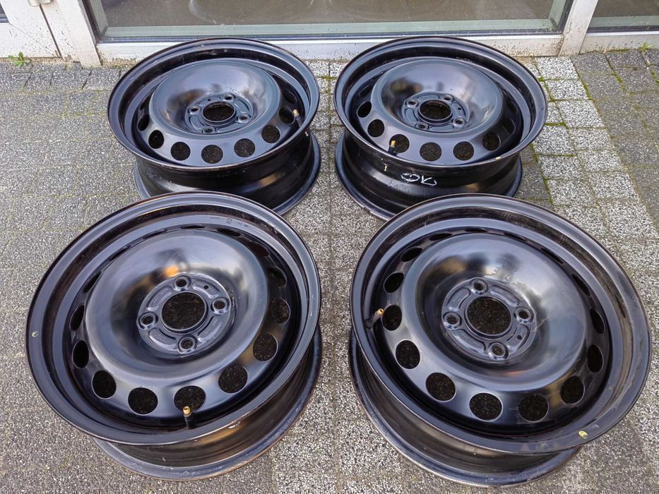 Ford Fiesta EcoSport B-max Courier 15" 6*15 ET37,5 felga stal Connect