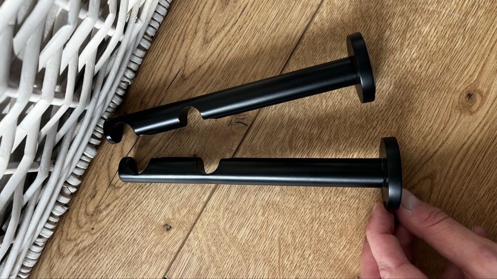 Karnisz czarny 200 cm stan bdb