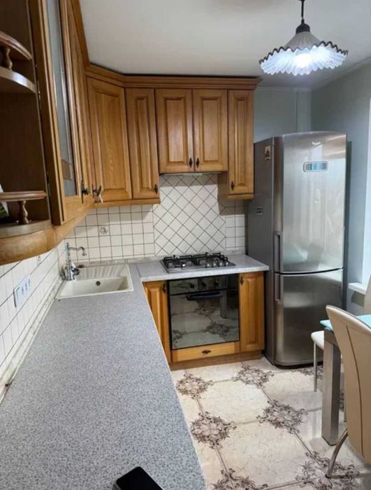 Сдается 2-х комн. квартира с капремонтом на Южном рынке, Космос