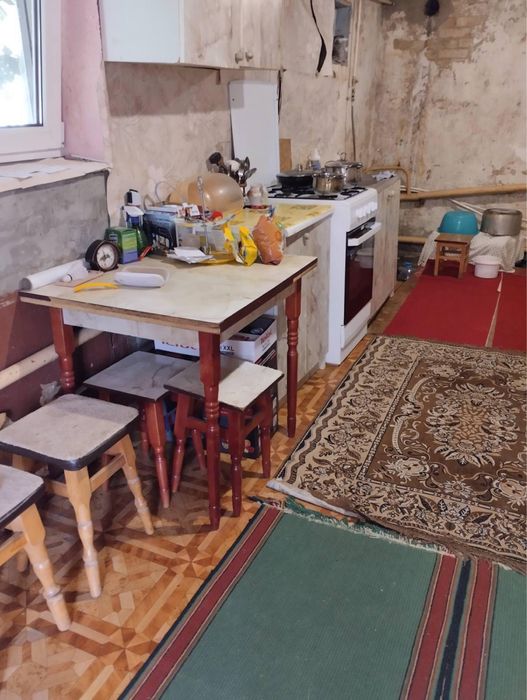 Продам ділянку в ПРОЦЕВІ 17сот  з будинком і комунікаціями