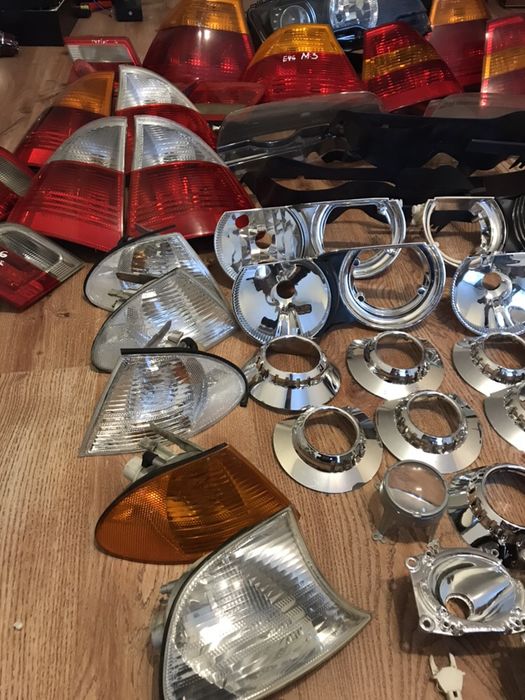 Фонарь БМВ Е46 зачасти фары BMW E46 поворот Повторитель ксенон