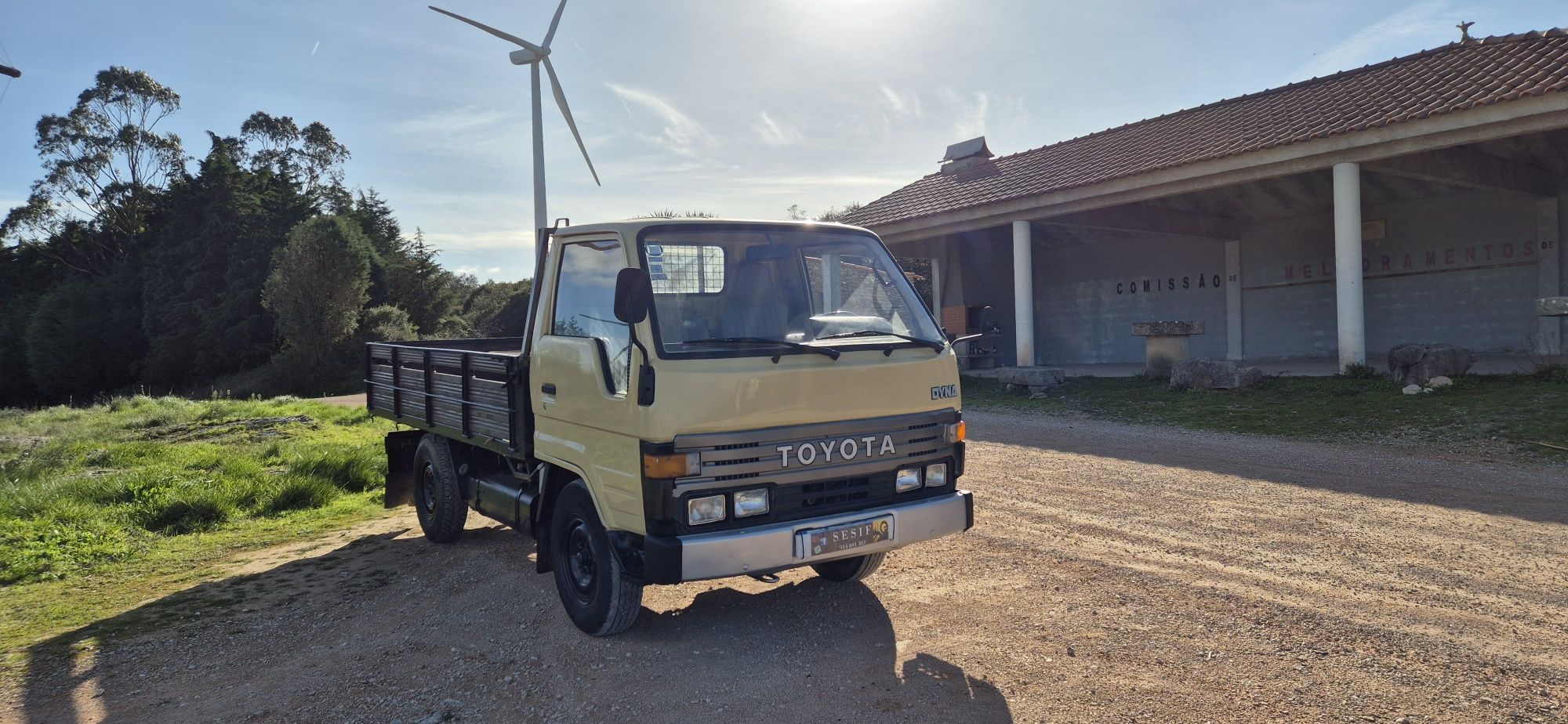 Toyota dyna 150 2.8D Direção Assistida