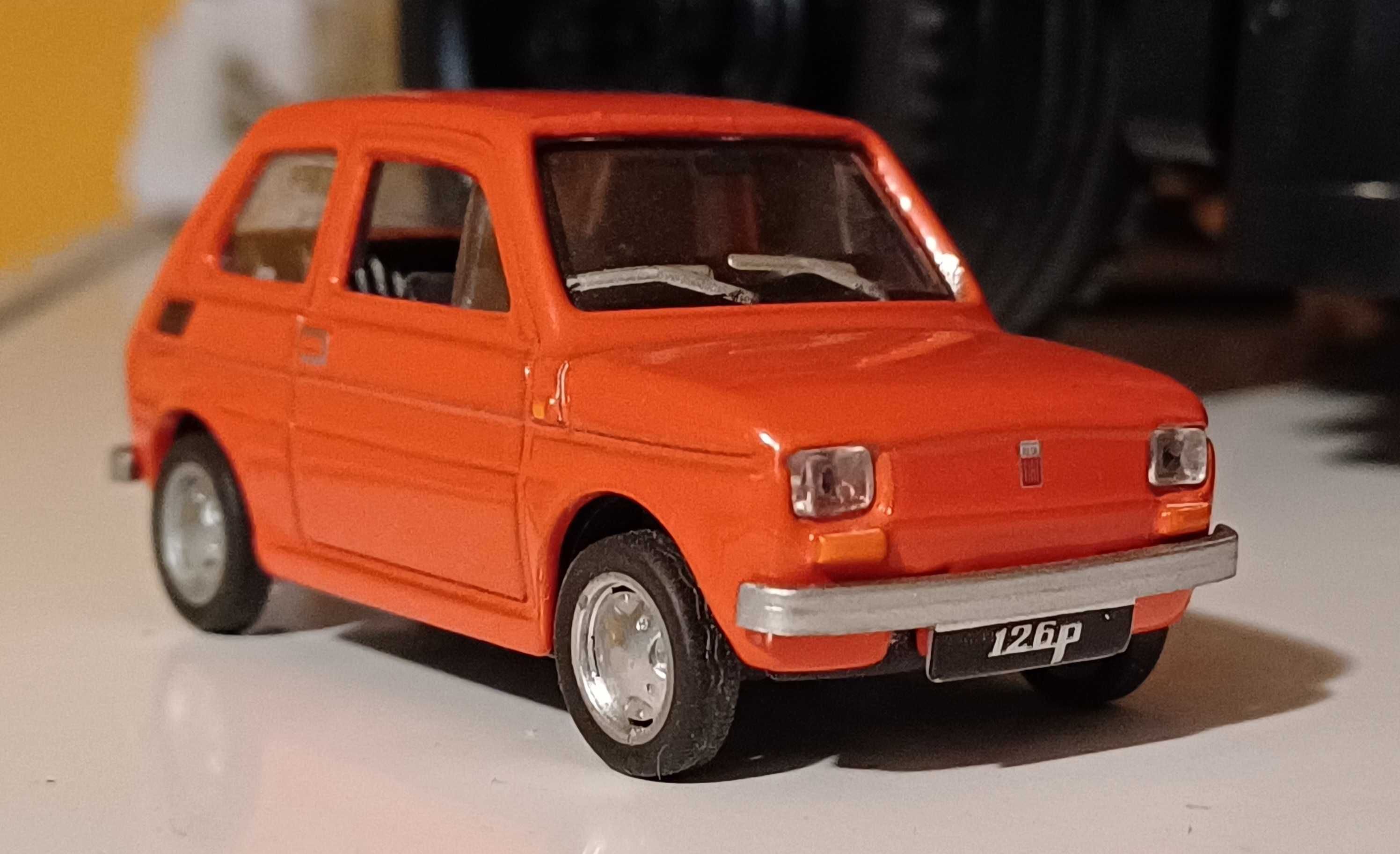 Fiat 126p ST pomarańczowy w skali 1:43 Kultowe Auta PRL-u stan idealny