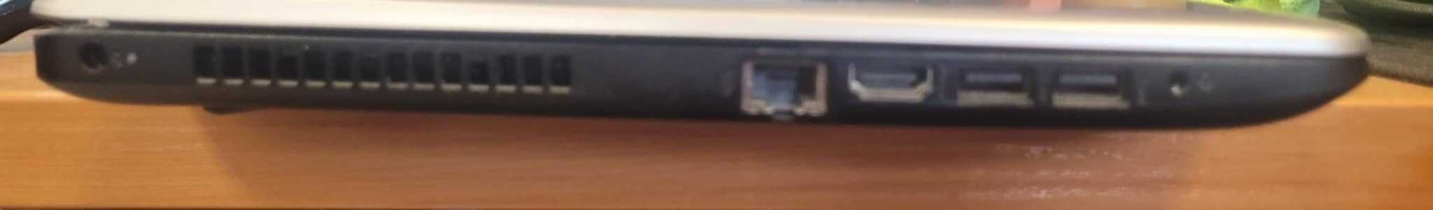 HP 15-bs035ne / i5-7200U / AMD R7 M340 4 GB / 16 GB RAM / 256 GB SDD