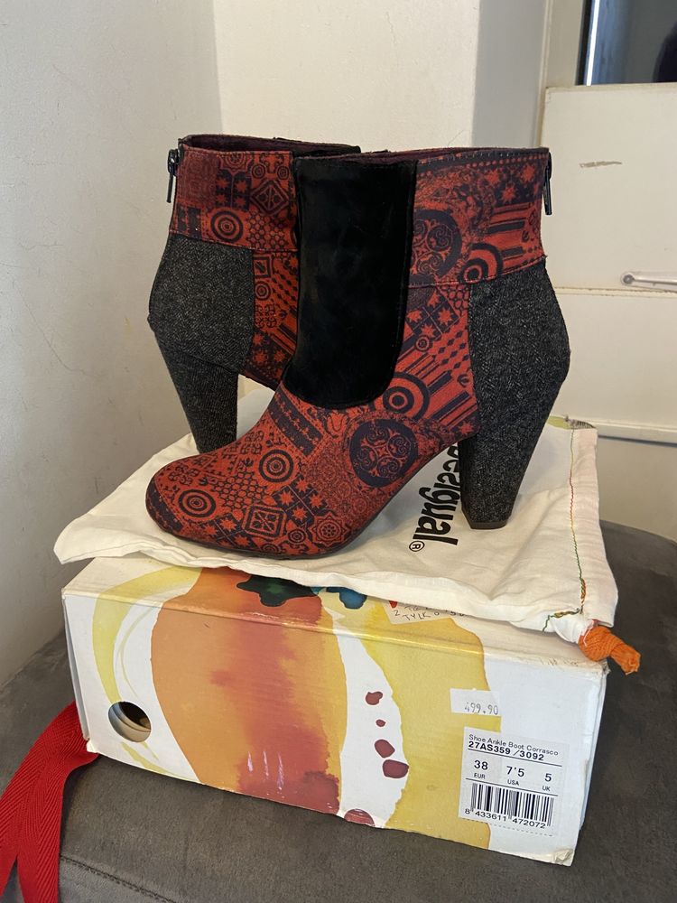 Buty, botki damskie Desigual