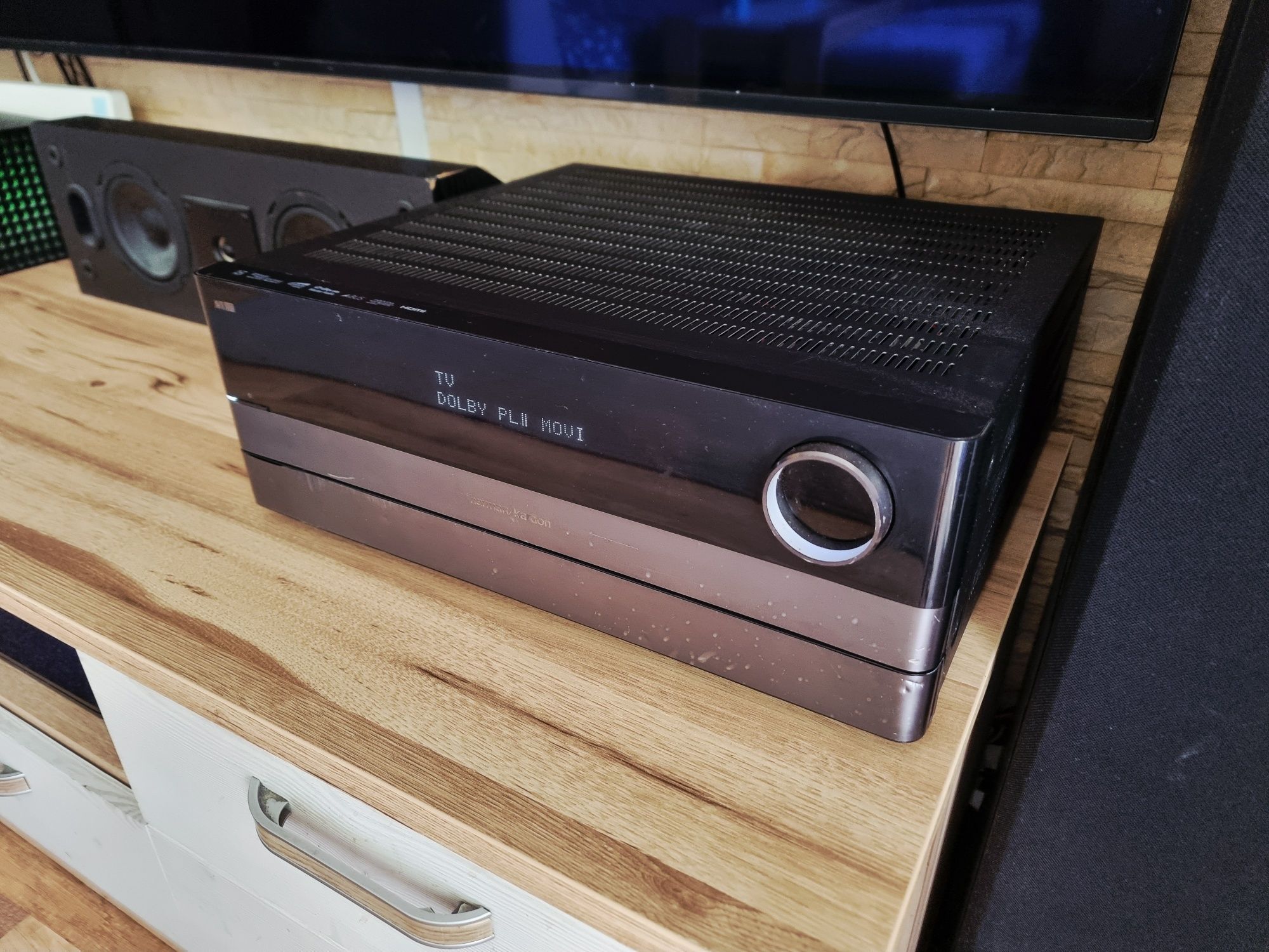 Amplituner Harman kardon avr 660 hi end pilot